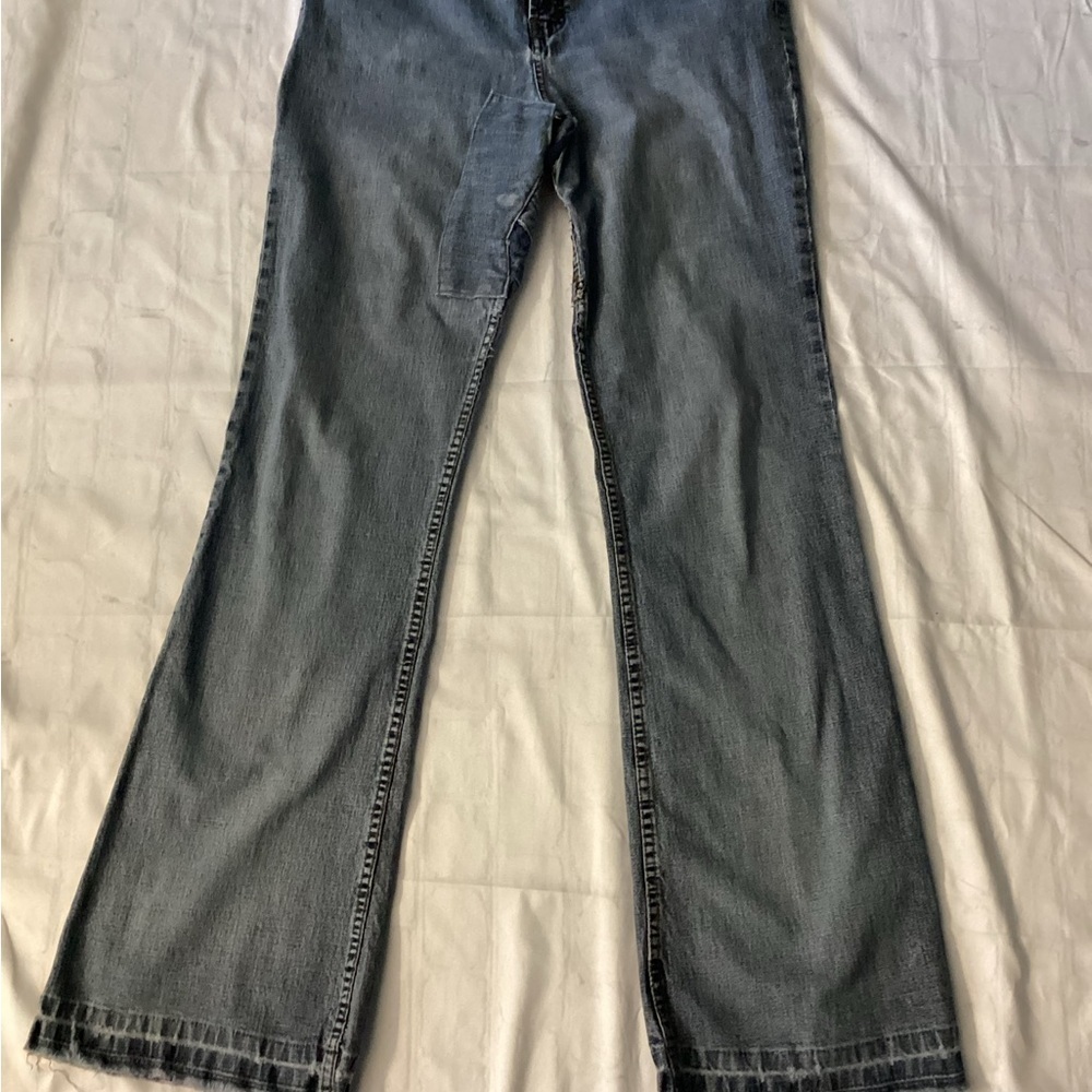 Customized Classic Vintage Flare Leg Distressed Jeans